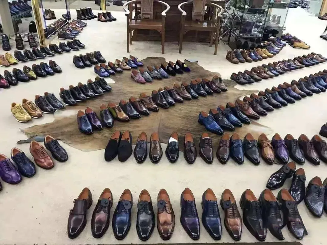 铁狮丹尼产品陈列